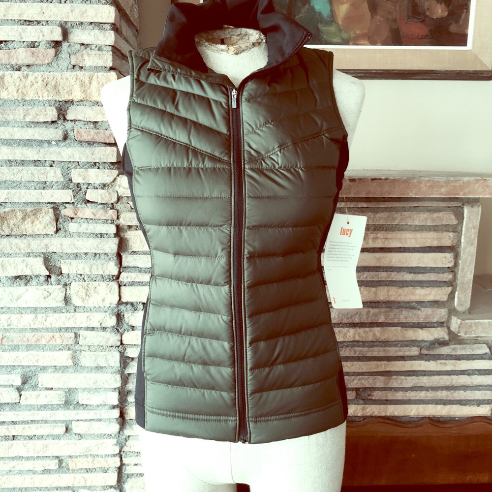 Puffer vest fitted green and black small